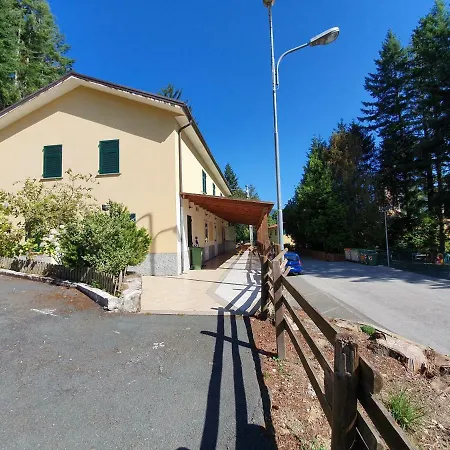 Belpiano Campus Hostel Borzonasca